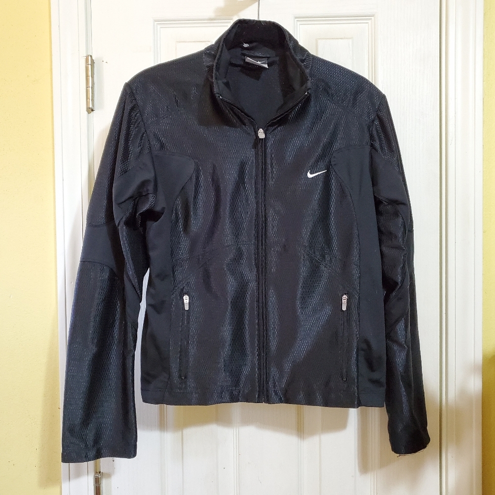 EUC Nike Fitted Mesh Paneled Jacket